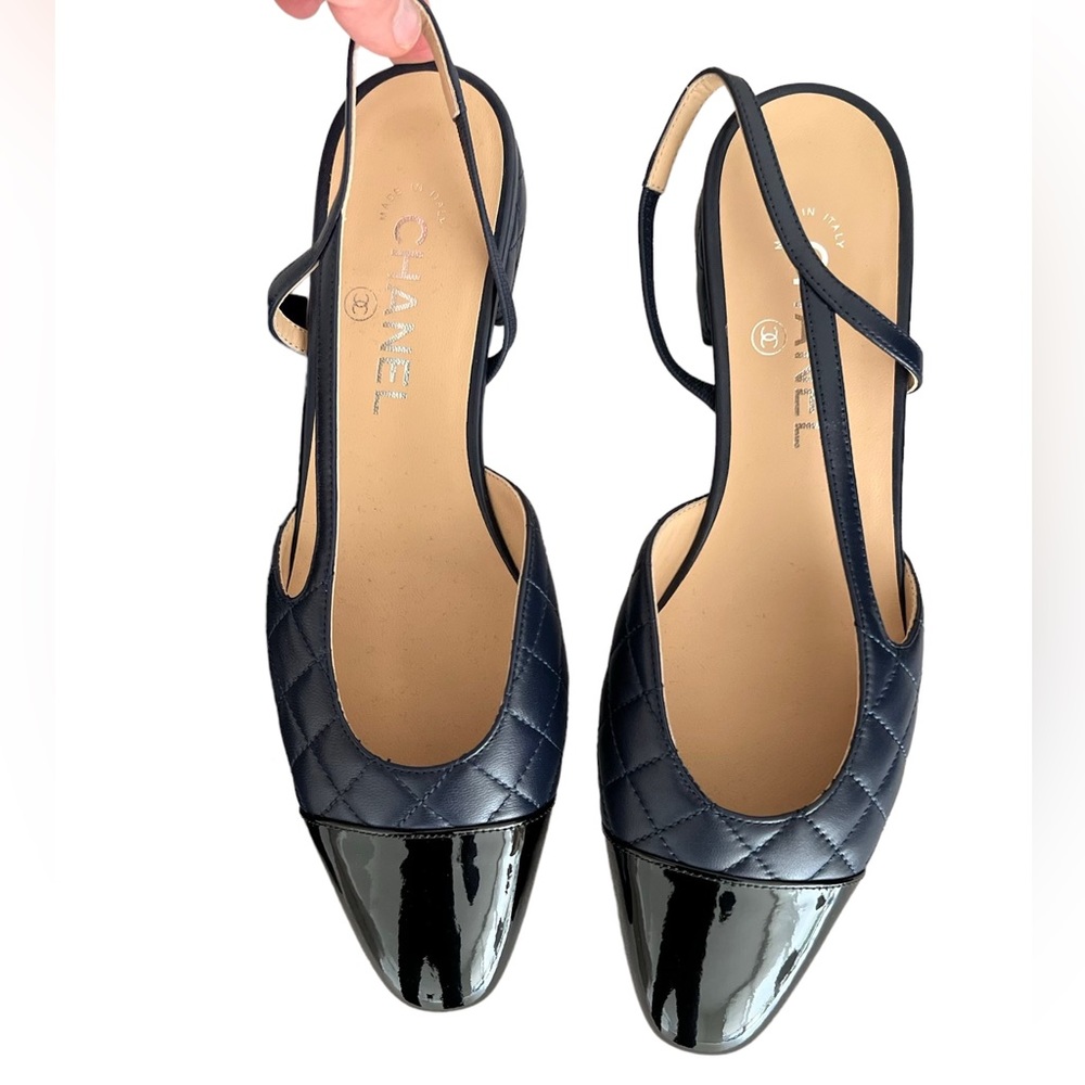 COPY - Chanel Black & Blue Slingback Flats (size 39) NWT - Picture 1 of 4